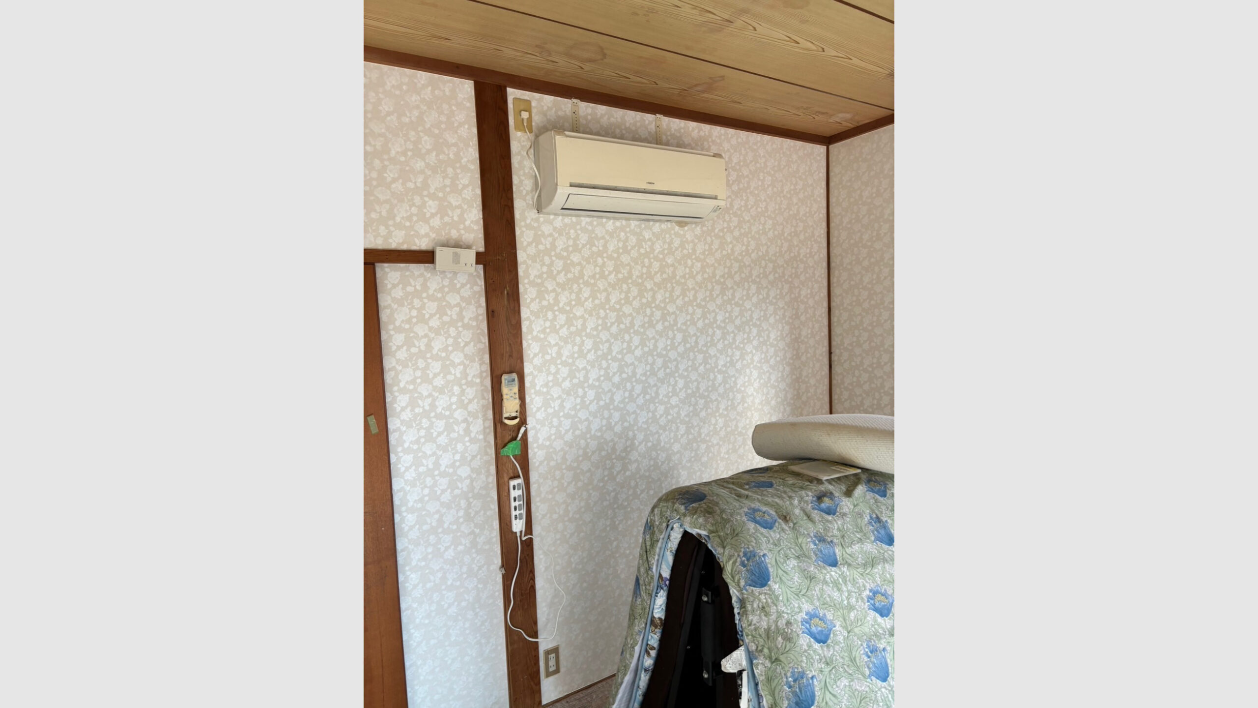 8畳和室の壁紙張り替え工事(障子も同素材で仕上げ)